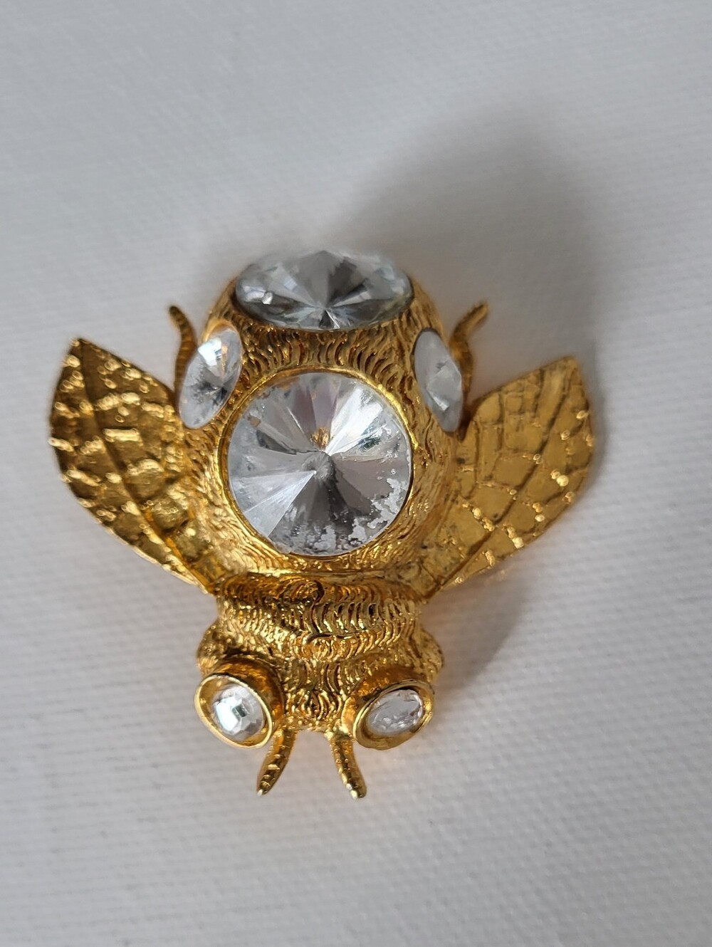 Vinrage Rivoli Rhinestons Bee Brooch - Picture 2 of 4